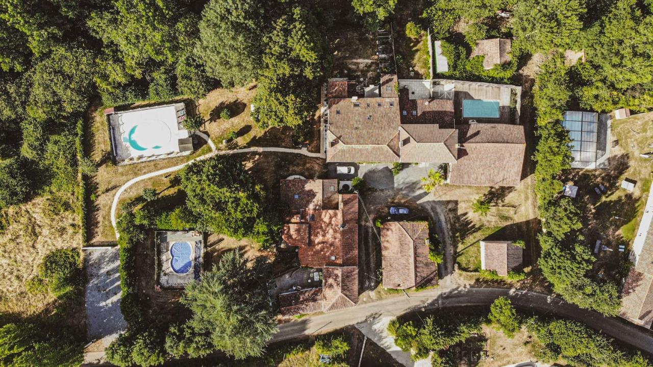 La Laujere Ivie - Gite & Piscine Privative Saint-Hilaire-du-Bois  ภายนอก รูปภาพ