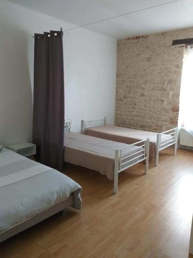 La Laujere Ivie - Gite & Piscine Privative Saint-Hilaire-du-Bois  ภายนอก รูปภาพ